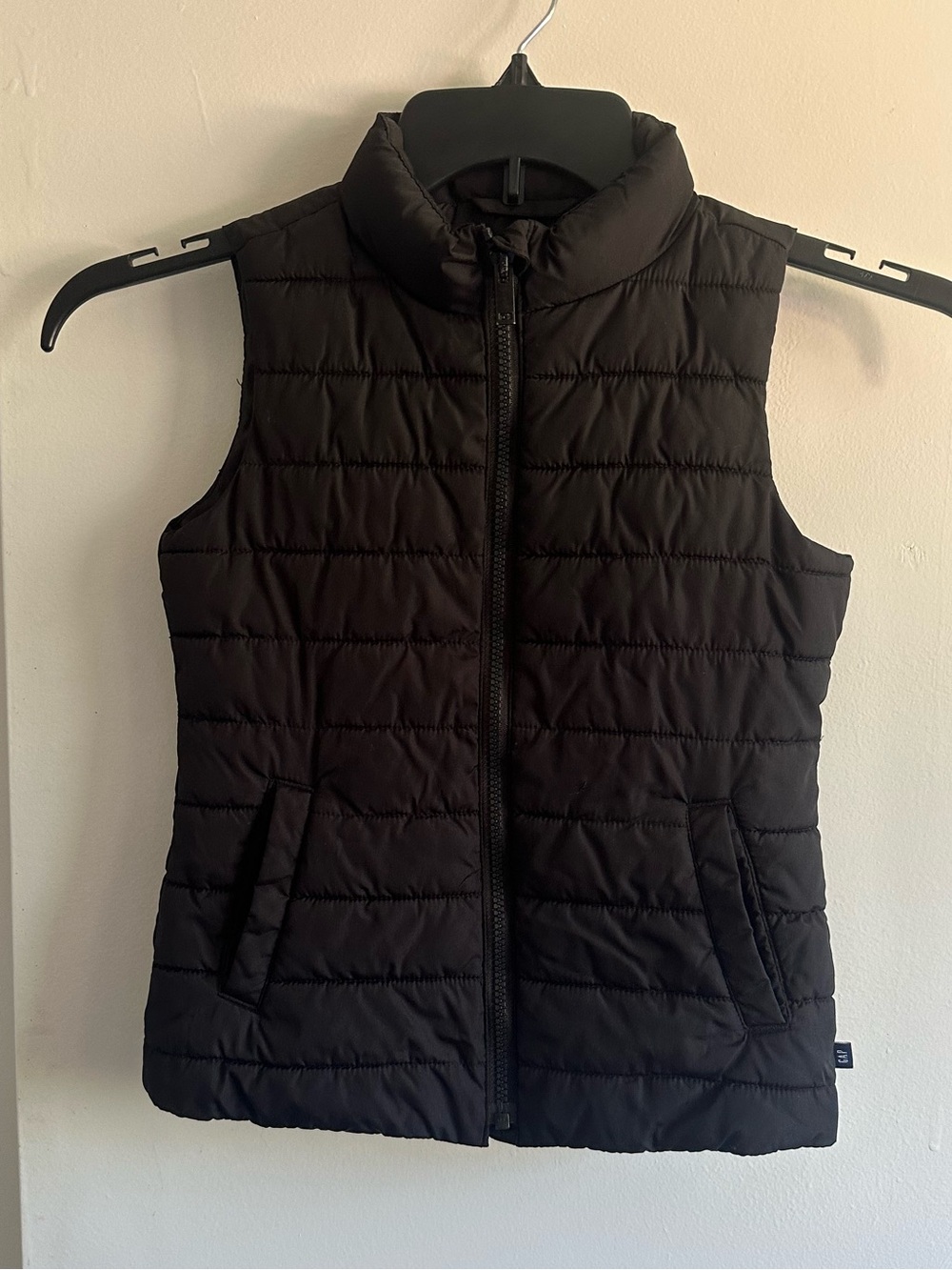 GAP Black Quilted Puffer Vest with Zip Front Unisex